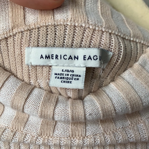 American Eagle Mock Neck Sweater Top - Picture 3 of 4